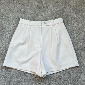 Abercrombie & Fitch Sloane High Waisted Shorts - 26/2 - Ivory